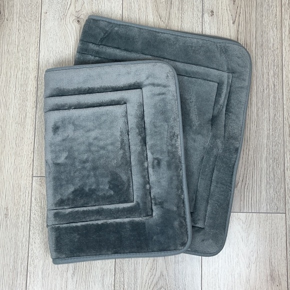 Living Colors Bath Living Colors Grey Bath Mats Poshmark